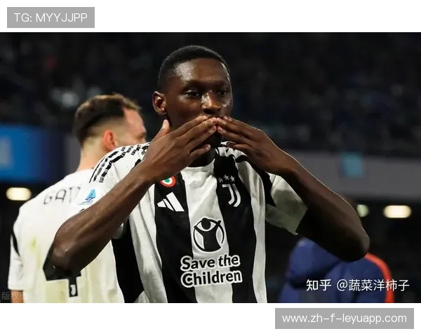 尤文中场的短传交换为前锋创造出了好时机